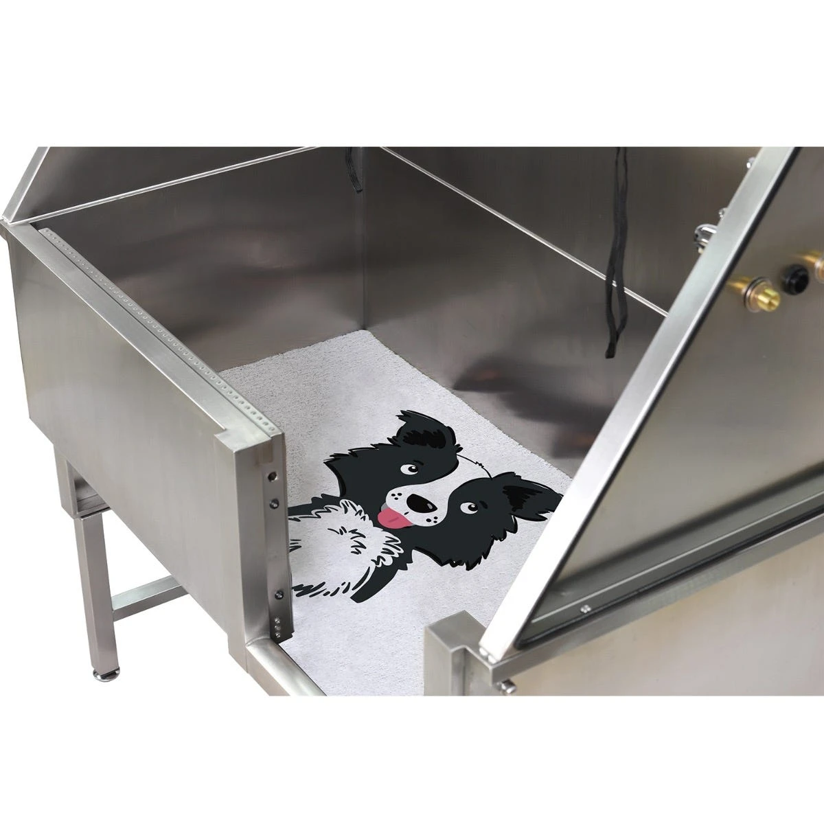 Master Equipment Tub Hair Catching Mats 2 Master Equipment Tub Hair Catching Mats - Image 2